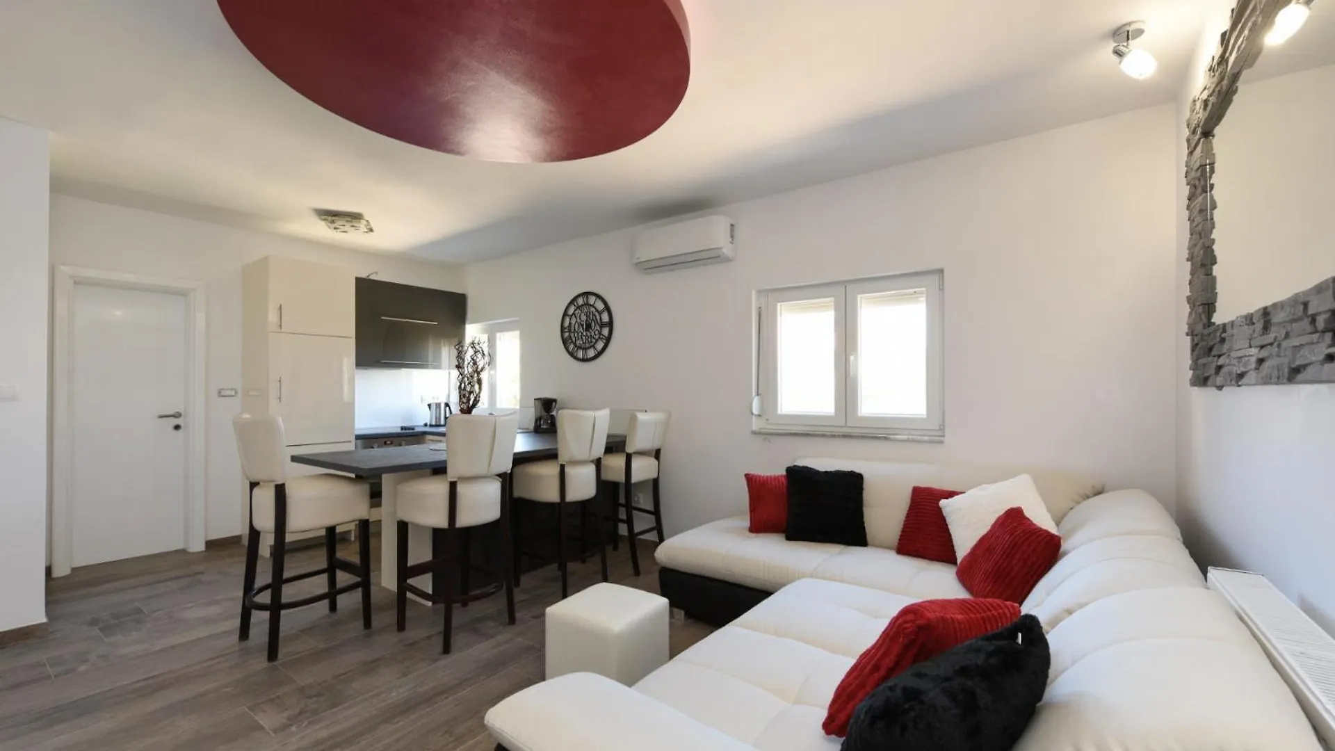 Yespeace Villa Zadar 0*,